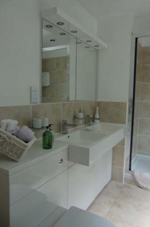 Mount Ceres Bonnyrigg Room photo